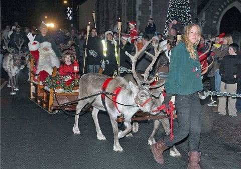 Santa enters Twyn Square