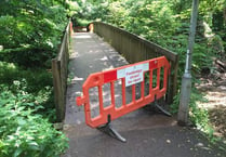 Fears grow over Abergavenny’s ‘death-trap’ footbridge: “It’s an accident waiting to happen!”