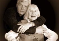 Simon’s moving story of mother’s lost love