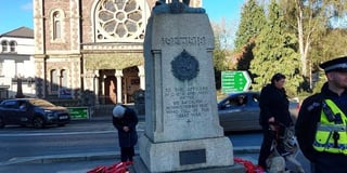 Residents pay respect on Remembrance Day