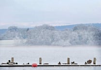 Llangors Lake creates wintry backdrop for photos