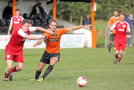 They hosted Ton Pentre at the Lant Field