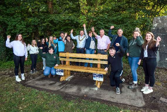 Members and leaders of Builth Wells YFC, who were joined at the unveiling by the Mayor of Builth Wells, Cllr Gwyn Davies. Pic: Ted Edwarda Photography.