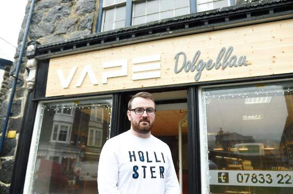 Sam Lowe of Vape Dolgellau