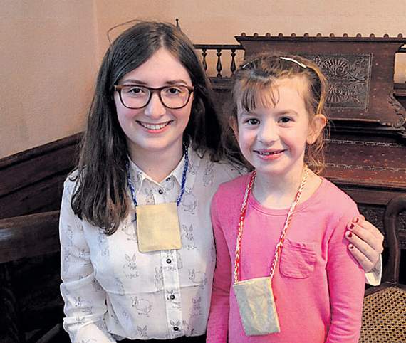 Can Werin dan 16 oed: cyntaf Alwenna Mair Owen o Lanllwni, ail Megan Teleri Davies o Lanarth