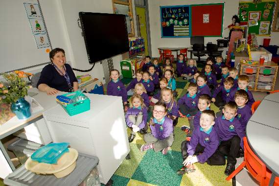 New school opens its doors for the first time | cambrian-news.co.uk