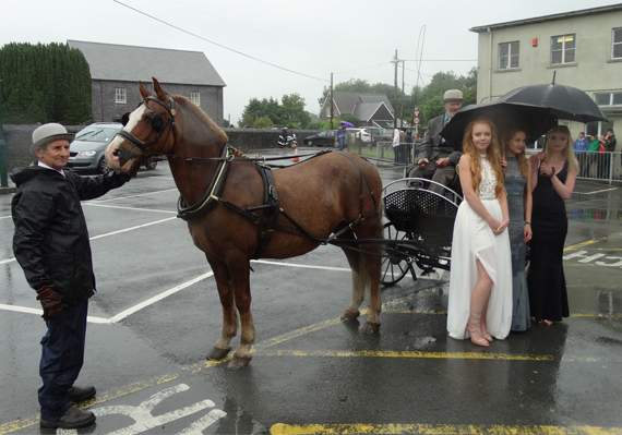 A horse-drawn carriage was among the range of transport methods used by this year's pupils