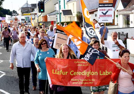 Protesters marched through Penparcau on Monday evening to oppose the closure of Bodlondeb