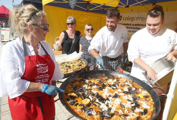 Coleg Ceredigion staff and students cooked up a seafood paella on the prom