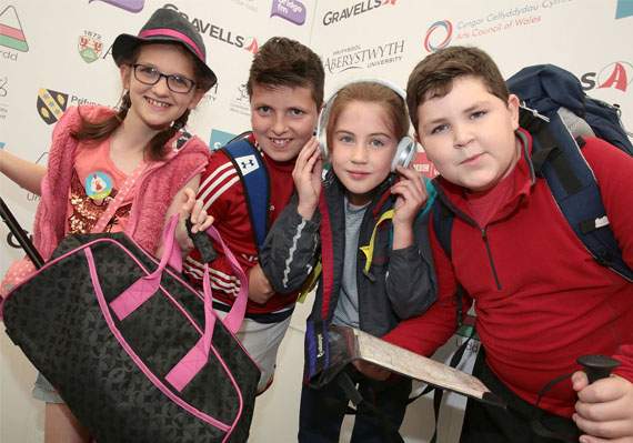 Ymgom Bl 6 ac iau, ail i Ysgol Gynradd Y Dderi
