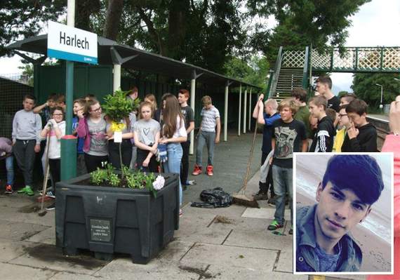 Ysgol Ardudwy pupils working on transforming the station in memory of Josh (inset)