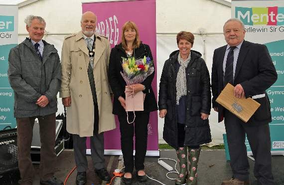 Wyn Thomas, mayor Peter Lewis, Sharon Lewis, Ann Davies and Brian Jones from Castell Howell