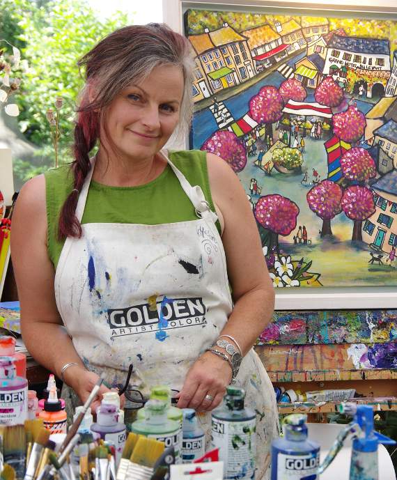 Newcastle Emlyn’s Helen Elliott is celebrating 10 years since she became an independent artist