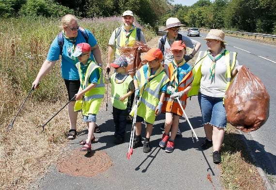 Beaver leader Felicity Knight, Explorer leader Andrew Chick, Oskar Bond, group Scout leader Julieann Evans, William Knight, Domonic Knight, Gabriel Goodsell and Oscar Rowe