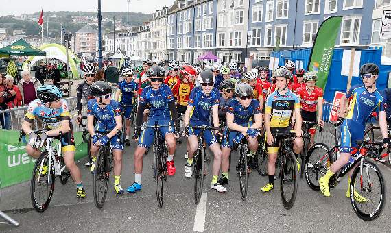 The Welsh Criterium Championships - Youth A Boys and Girls race prepares to get underway