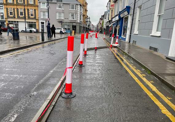 Bollards put up along Terrace Road