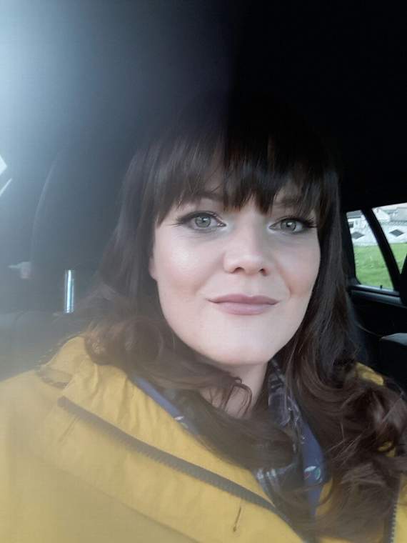 Mum of two Kelly, in Liskeard is asking businesses and individuals to pledge money for books this month