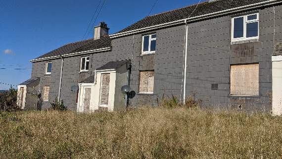 New houses will be built more or less on the same plot but with a better layout to allow improved access says Cornwall Council