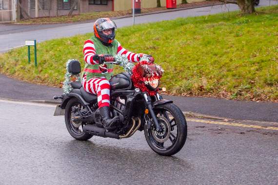 You can make a donation to CHSW via www.justgiving.com/santasonabike2020