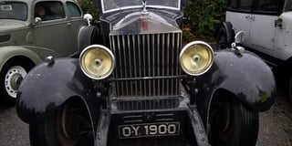 Cavalcade of pre-1961 cars sees Tamar Bridge diamond anniversary begin in style