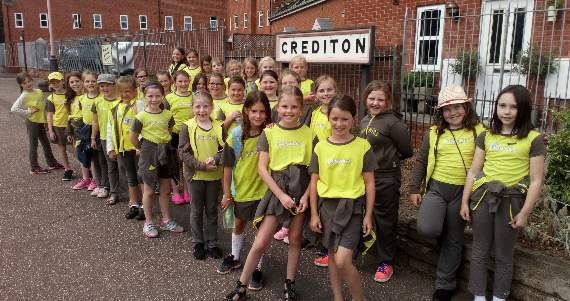 The two groups of 4th Crediton Brownies at Crediton Railway Station before setting off to Exmouth.