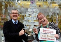 Candimama wins Best Shop Window in Crediton competition
