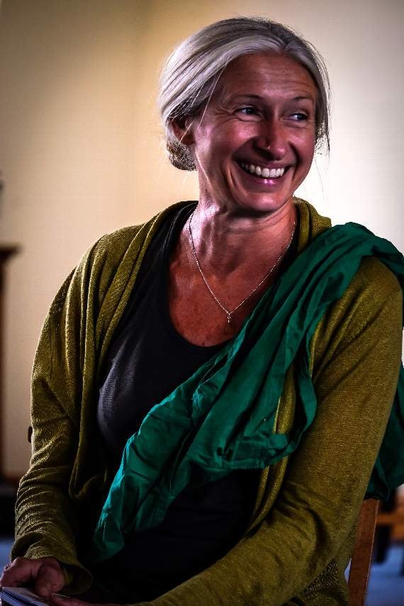 Heidi Dorschler, the actor playing Amy in the show.