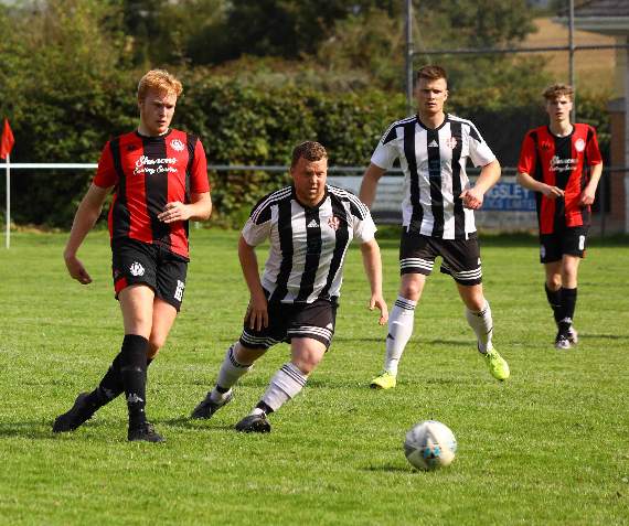 Images from the Winkleigh v Hatherleigh game by Greg Goldsworthy.