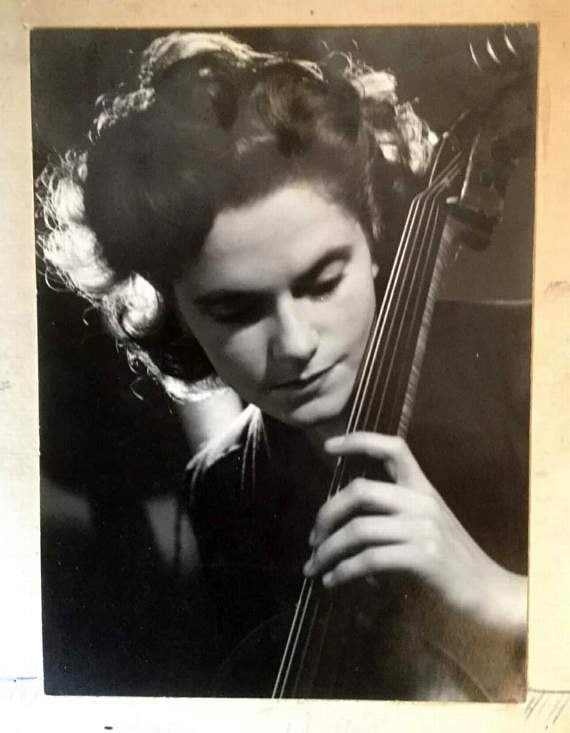 A publicity shot of Joy Stalman at the height of her career.