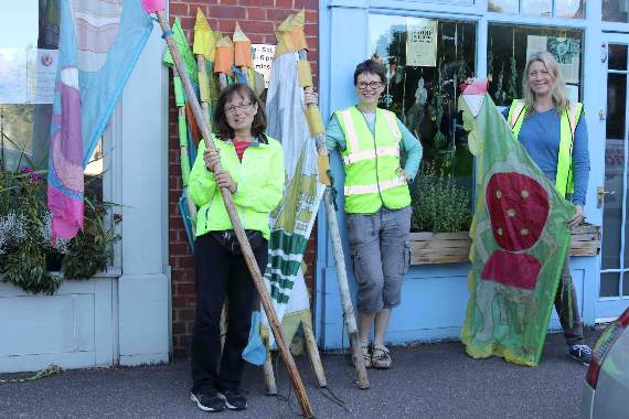 Preparing to put up flags in Crediton to brighten the town centre. AQ 8430