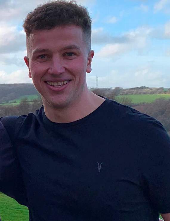 Will Searle, winner of Division One.