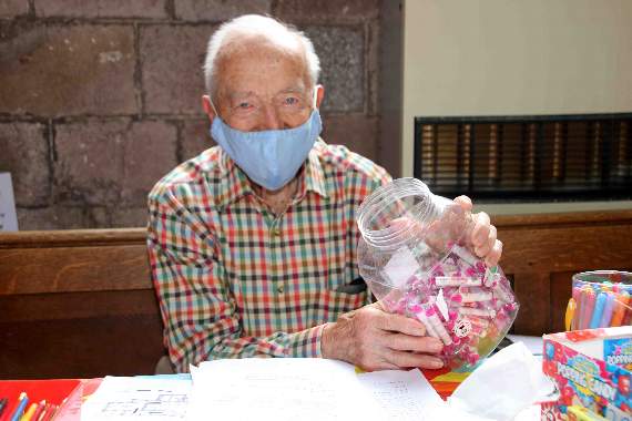 John Allen at 102 was the oldest volunteer at the festival!