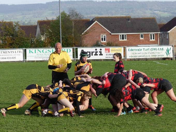 The Under 18s show great technique in their first contested scrums of the season.
