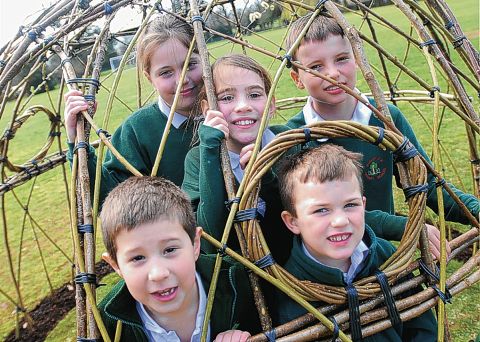 Young sculptors at home with dome