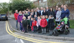 Parents call for crossing
