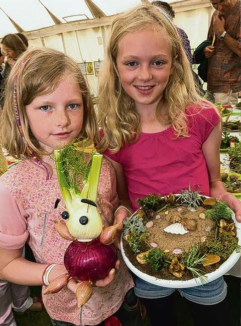 Annual flower show blooms yet again