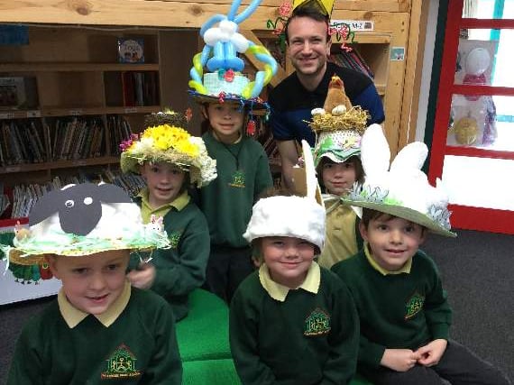 Bonny bonnets usher in Easter