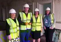 MP backs hospice plans