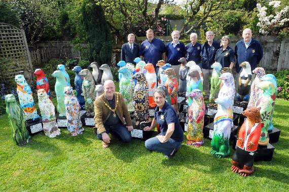 The Mayor of Farnham, Mike Hodge, with Sally Ross (front and centre) and fellow members of co-organisers the Farnham Lions