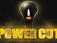 Power failure hits town centre