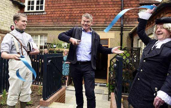 Tom Heap cuts the ribbon at Gilbert White’s House Museum. Picture order no: AD21-141-18