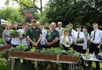 Students nurture blooming good venture
