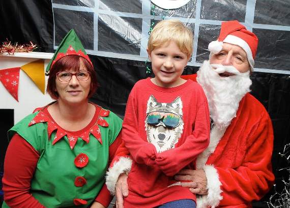 Santa Claus and his elf were in the Narnia-themed grotto (FD49-35-18)