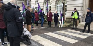 'Don’t shut our children’s centres'