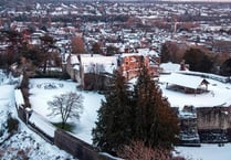 Roads chaos and sledging in the park as snow descends