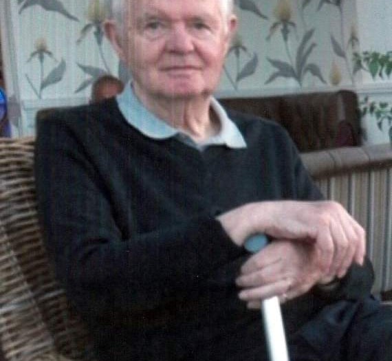 Tributes paid to ‘gentle, caring’ newspaperman
