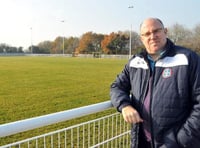 <p>Badshot Lea chairman Mark Broad is backing manager Adam New.</p>