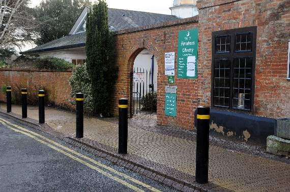 <p>Farnham Library in West Street</p>