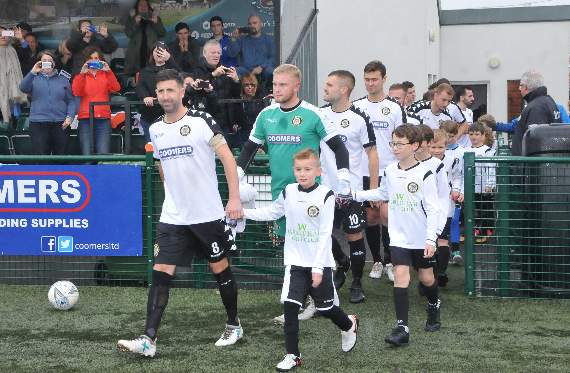 Alton Town welcomed a bumper crowd to the Enclosure on Saturday for Non-League Day (AD43-67-19)