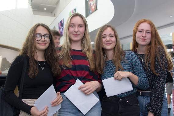 MRC students Alice Bowers, Ella Howard, Rosa Guariglia, Ruby Kirk